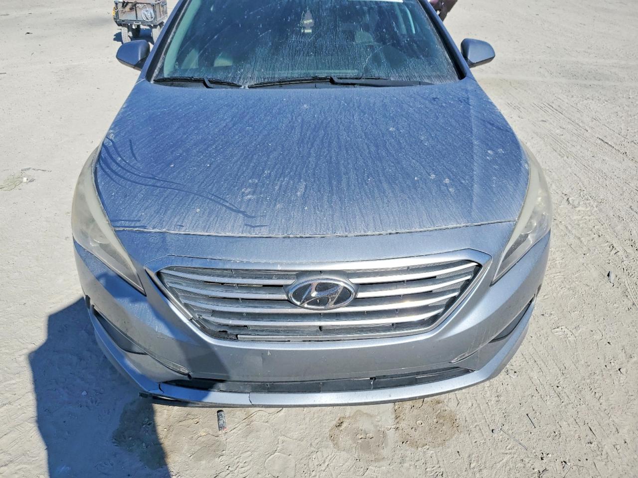 2015 HYUNDAI SONATA SE photo 11