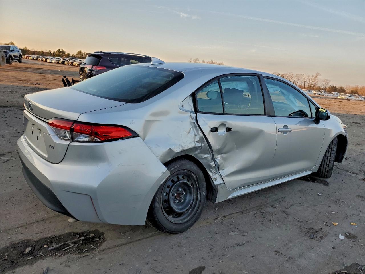 2023 TOYOTA COROLLA LE photo 7
