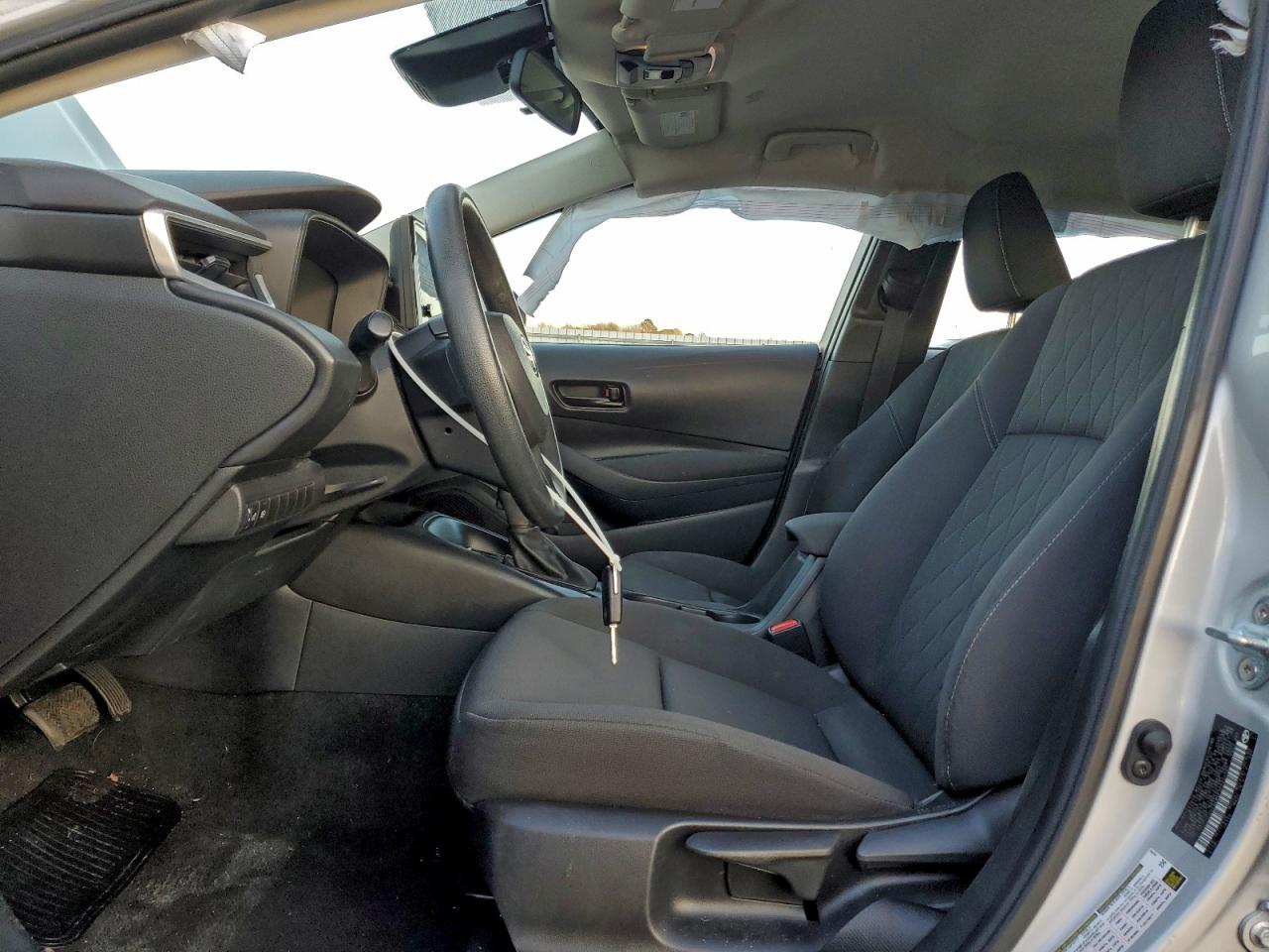 2023 TOYOTA COROLLA LE photo 19