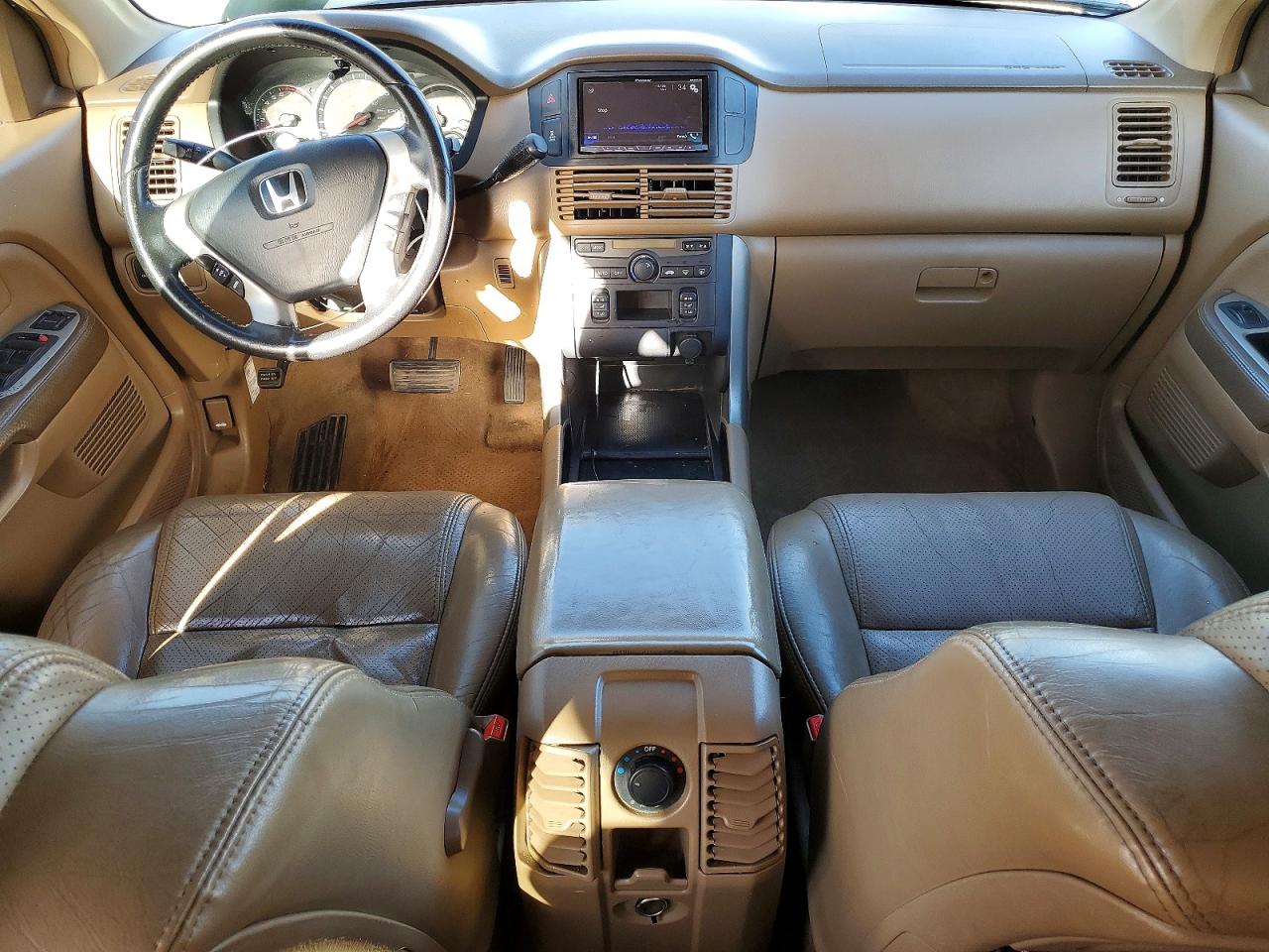 2004 HONDA PILOT EXL photo 22