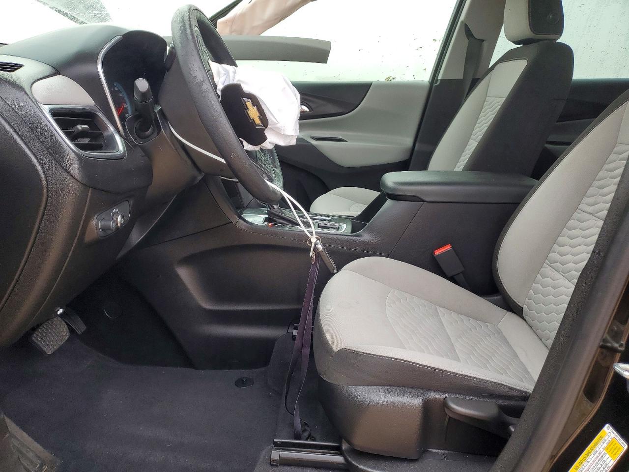 2021 CHEVROLET EQUINOX LS photo 7