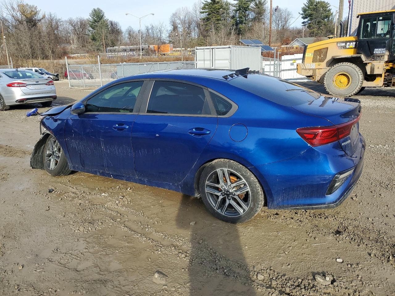 2019 KIA FORTE GT LINE photo 2