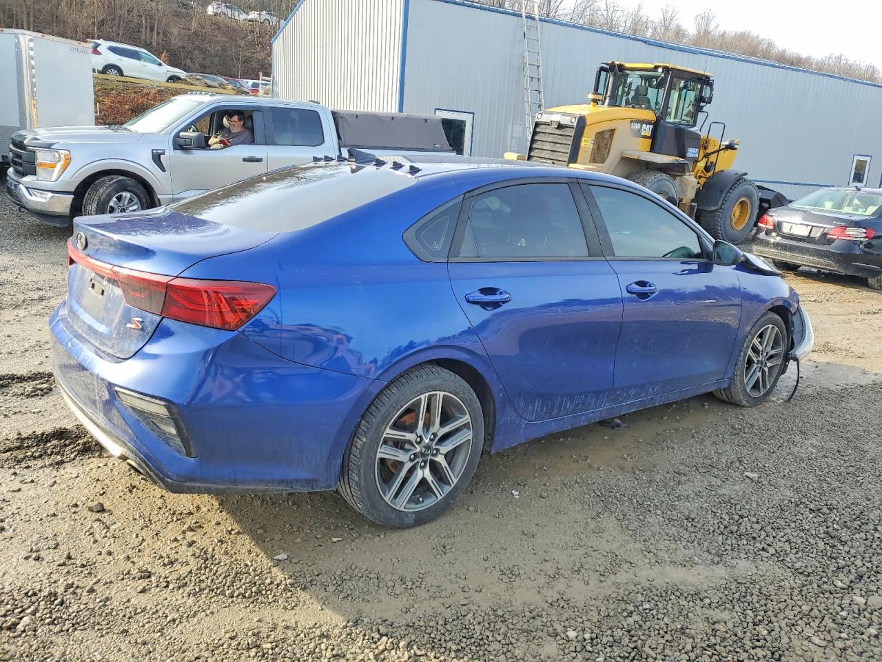 2019 KIA FORTE GT LINE photo 3