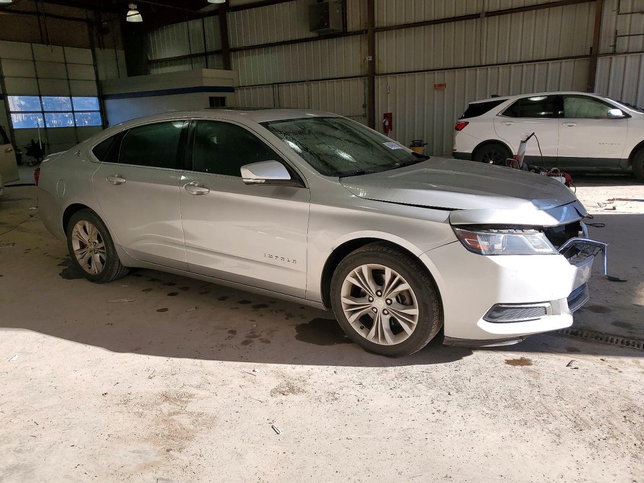 2015 CHEVROLET IMPALA LT photo 4