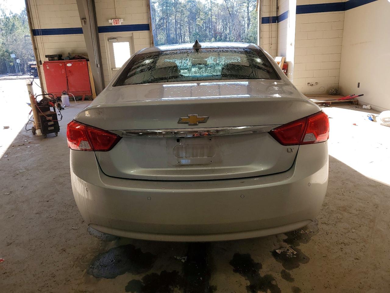 2015 CHEVROLET IMPALA LT photo 6