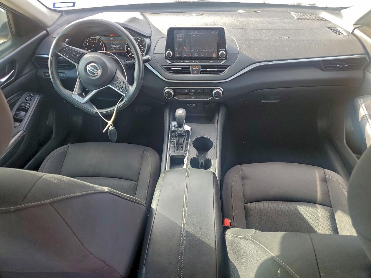 2019 NISSAN ALTIMA S photo 8