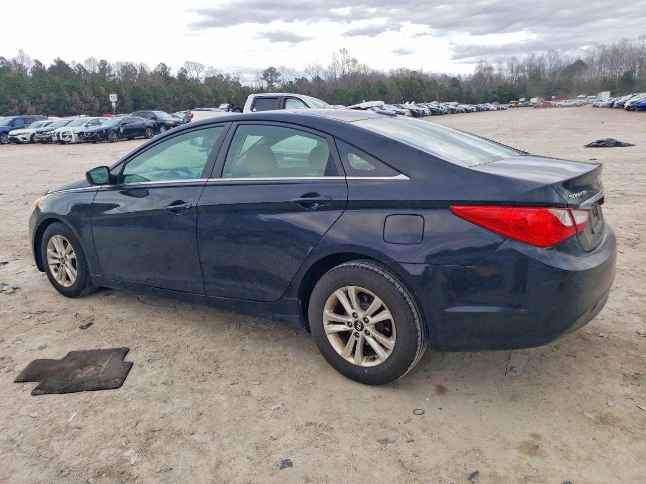 2013 HYUNDAI SONATA GLS photo 2