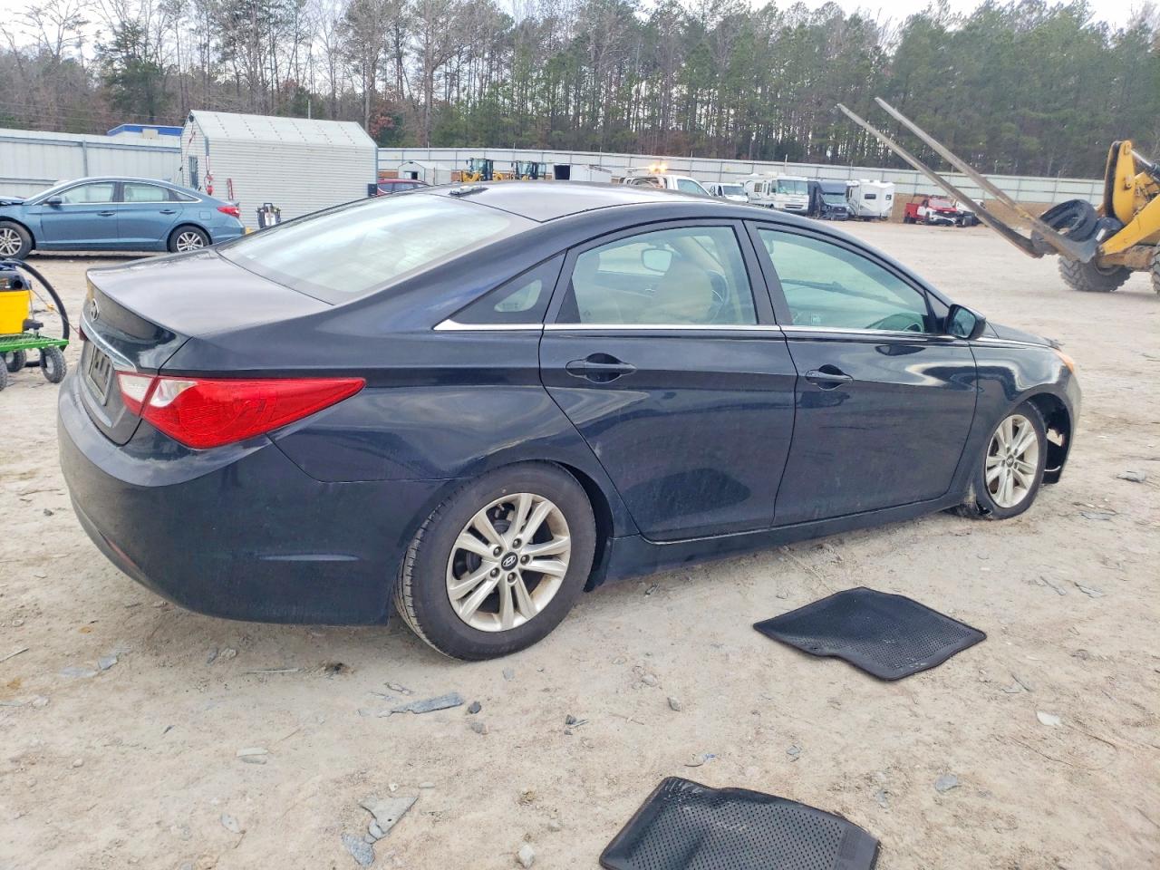 2013 HYUNDAI SONATA GLS photo 3