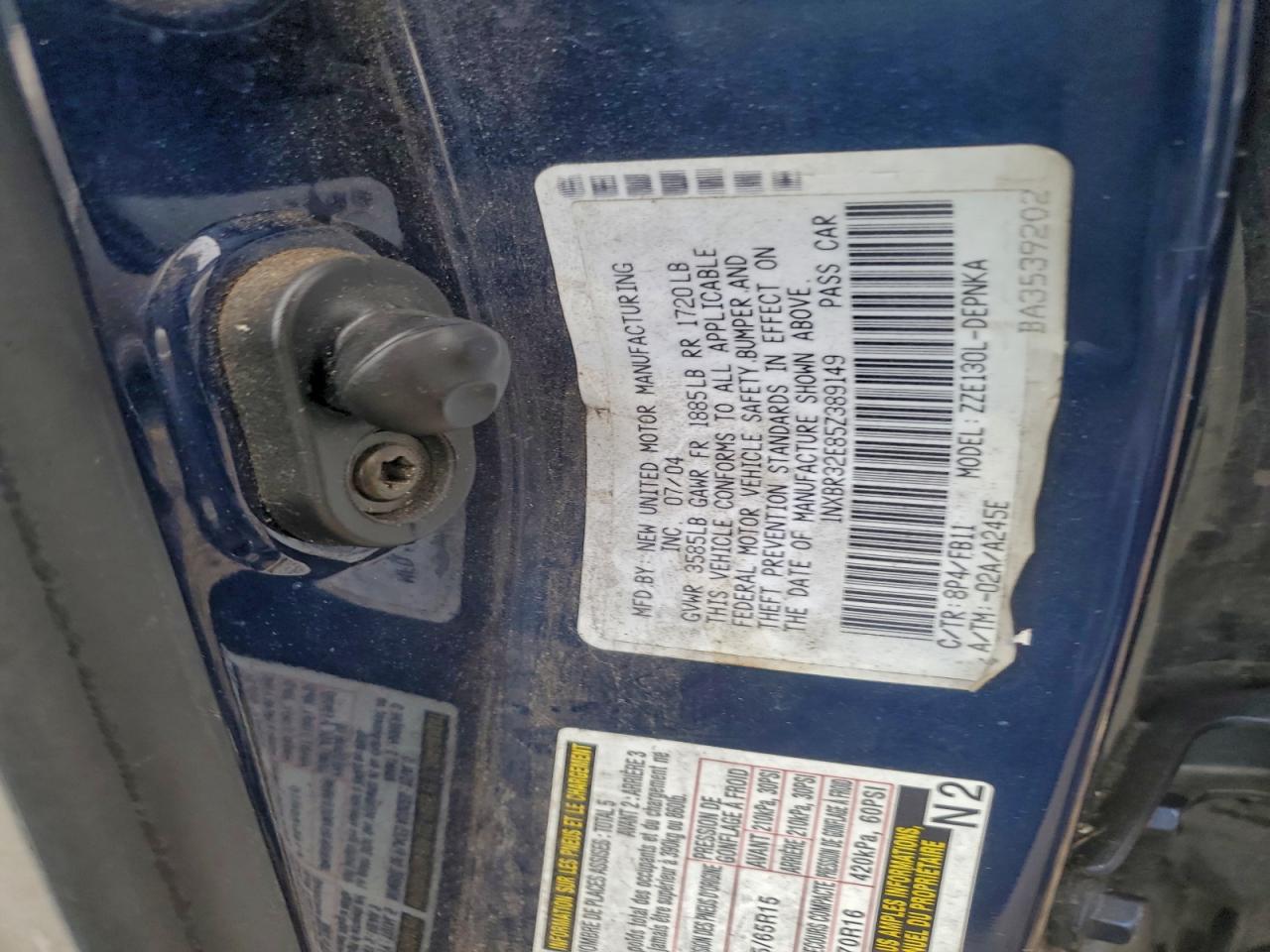 2005 TOYOTA COROLLA CE photo 12