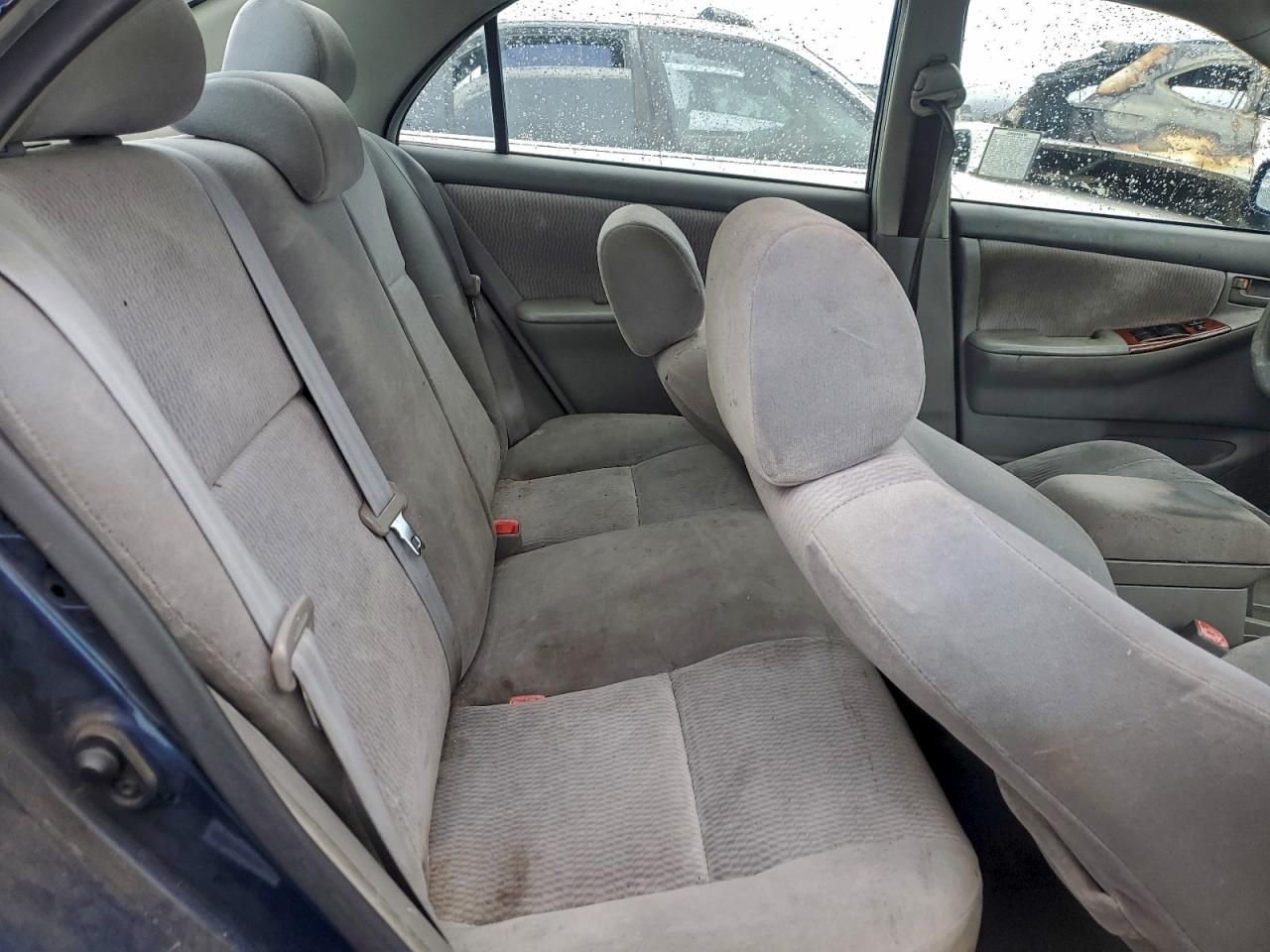 2005 TOYOTA COROLLA CE photo 10