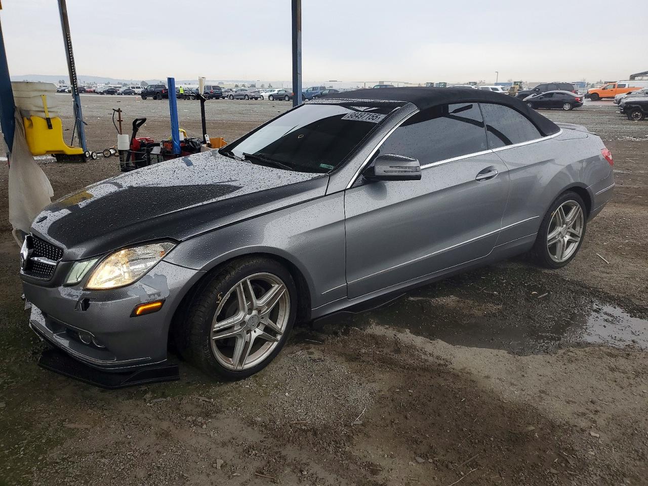 2011 MERCEDES-BENZ E