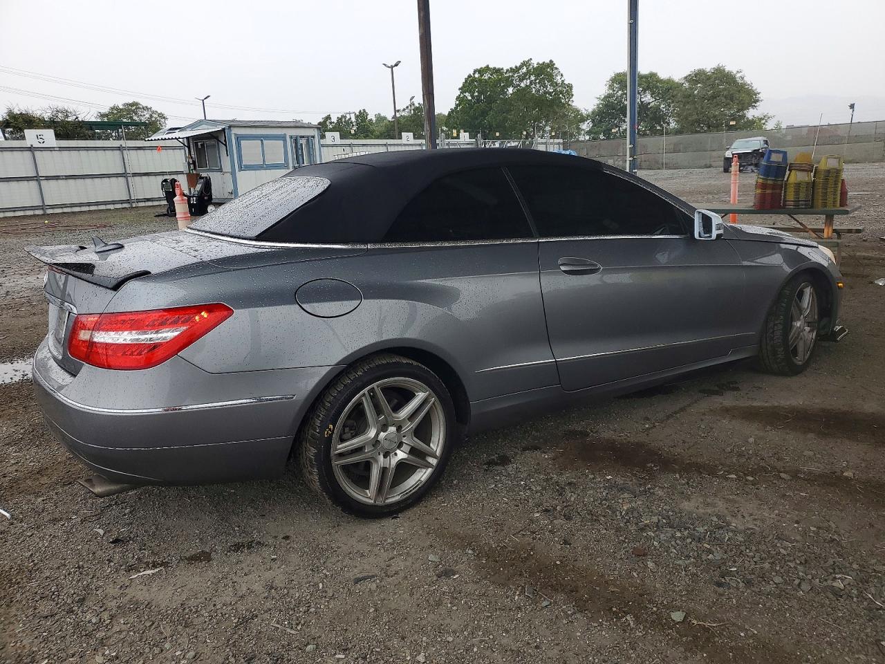2011 MERCEDES-BENZ E 350 photo 5