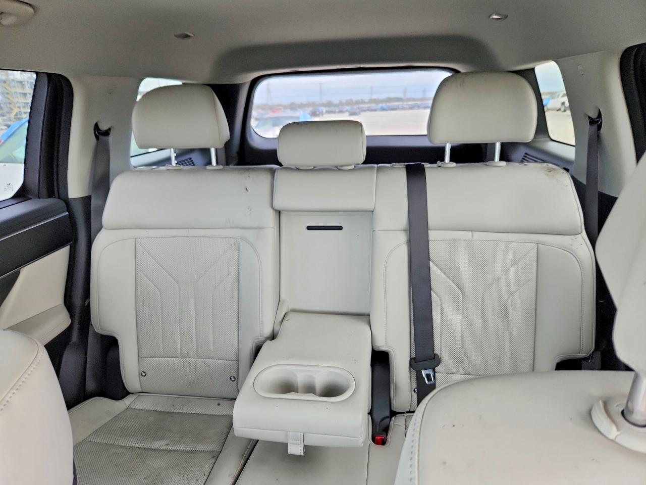 2025 HYUNDAI SANTA FE SEL photo 28