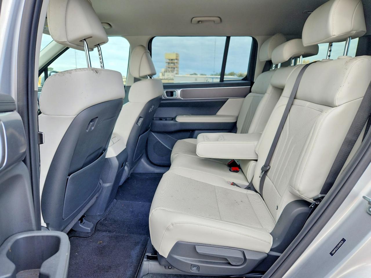 2025 HYUNDAI SANTA FE SEL photo 31