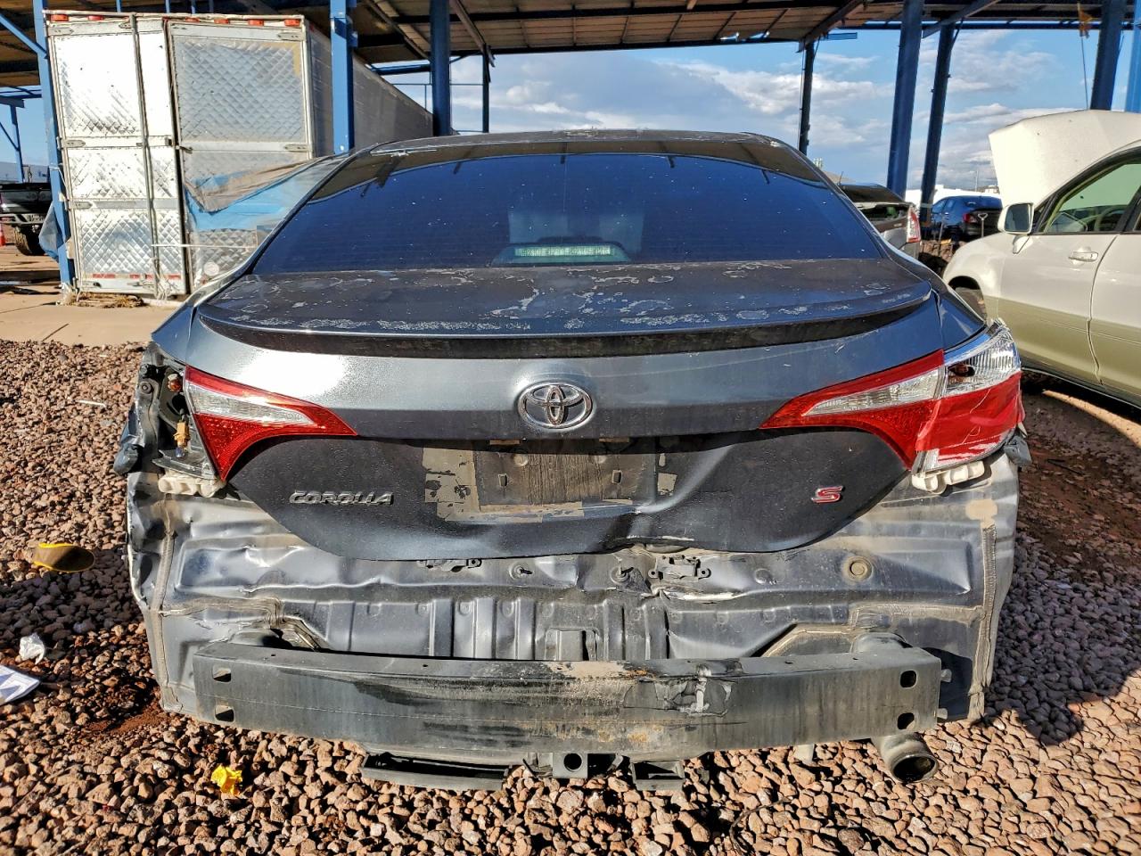 2016 TOYOTA COROLLA L photo 16