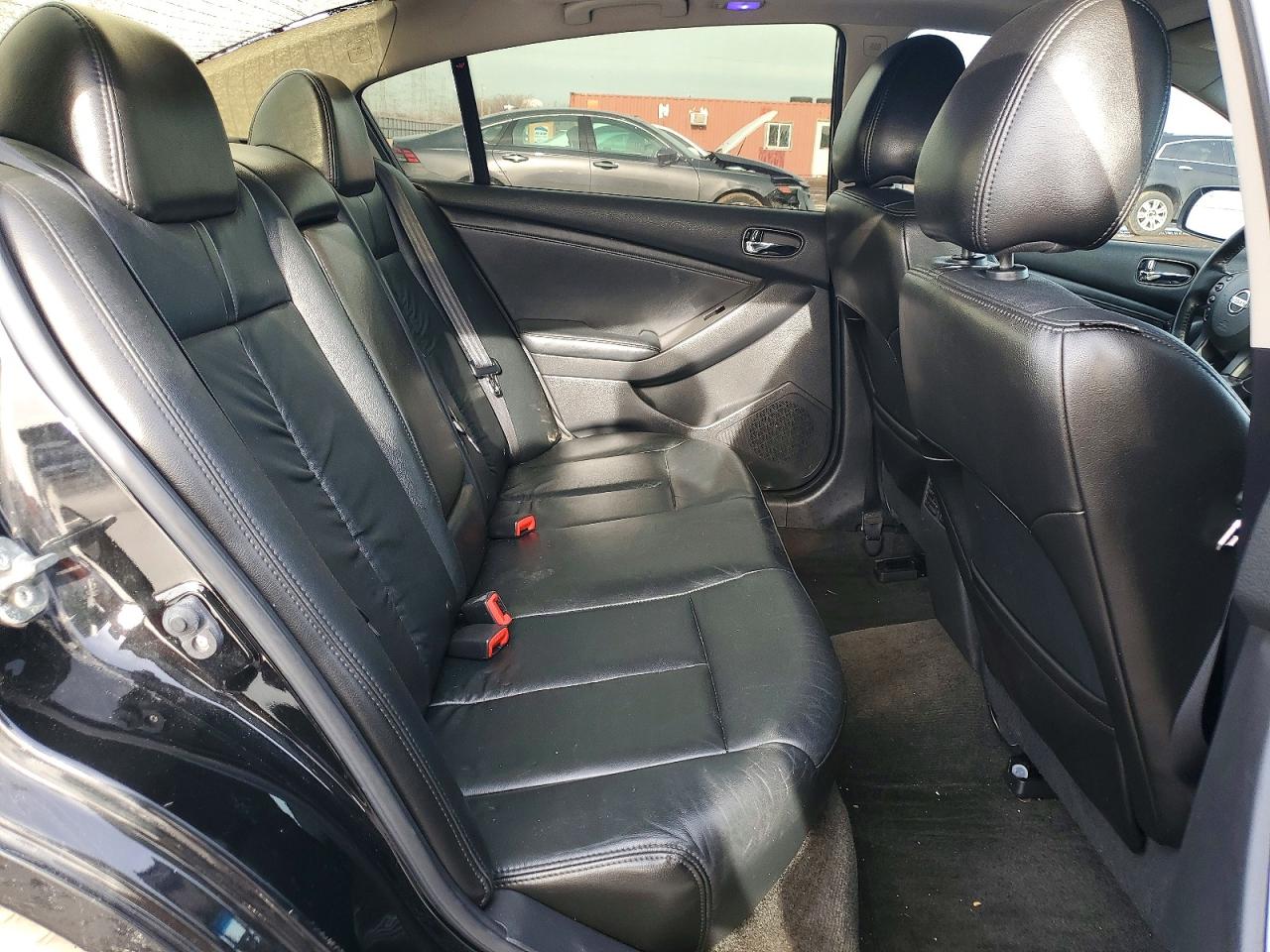 2011 NISSAN ALTIMA BASE photo 10