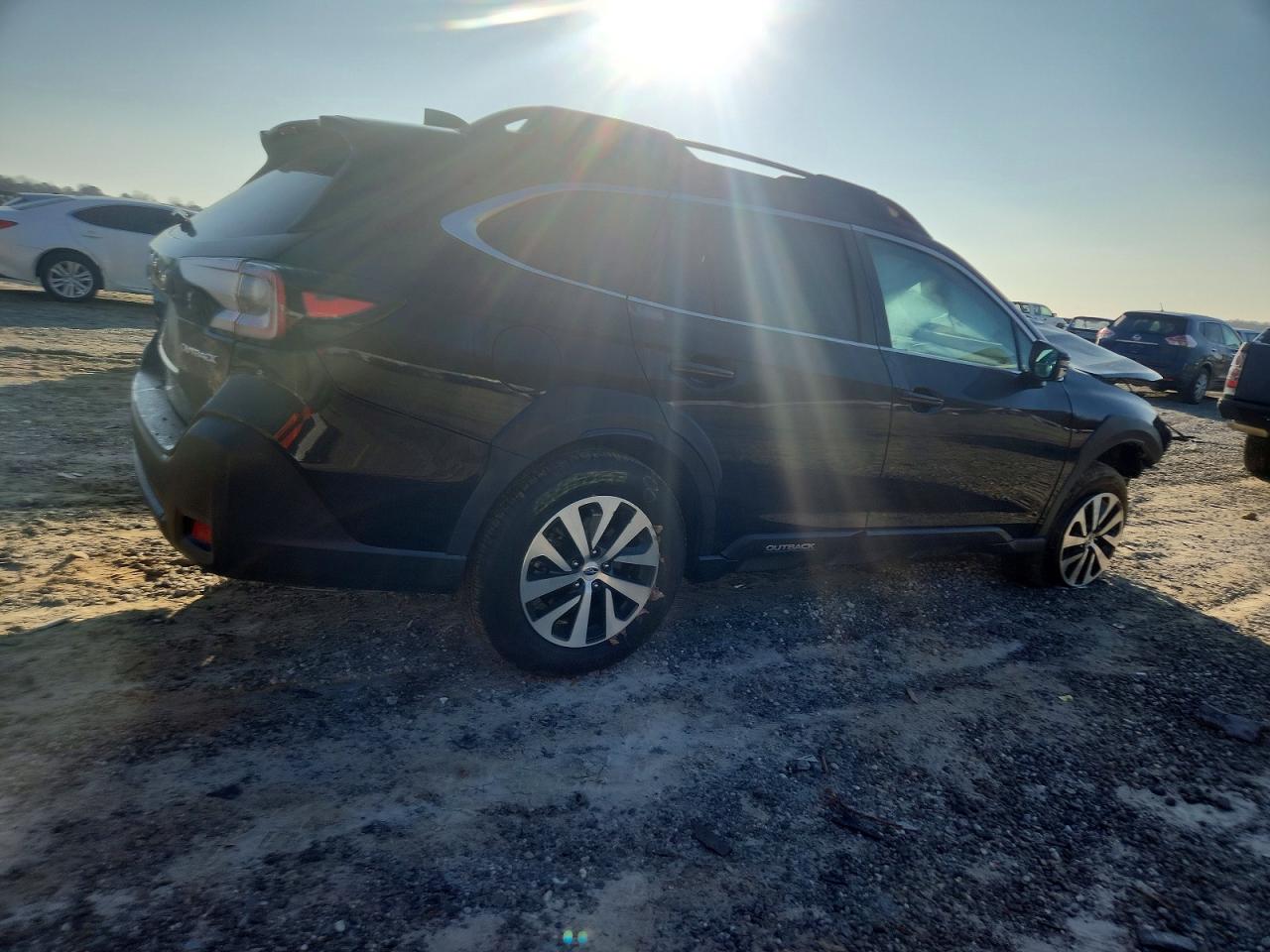 2023 SUBARU OUTBACK PREMIUM photo 3