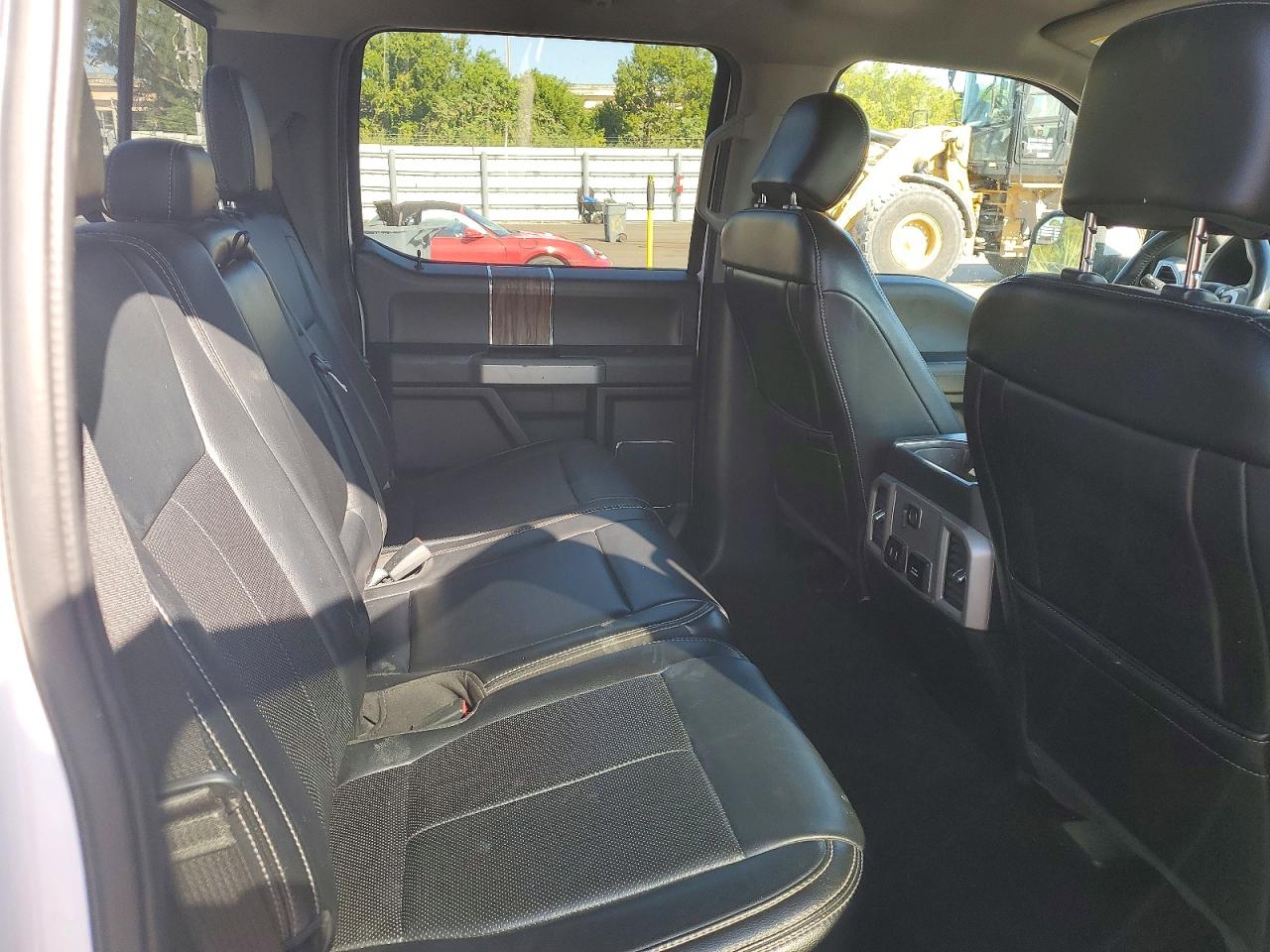 2019 FORD F150 SUPERCREW photo 28