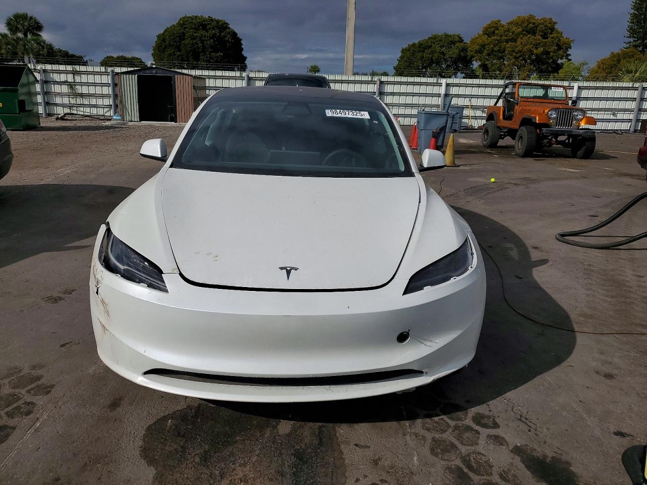 2024 TESLA MODEL 3 photo 5