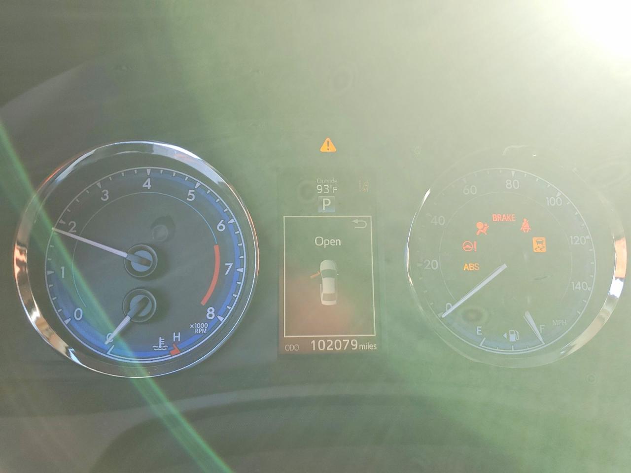 2019 TOYOTA COROLLA L photo 9