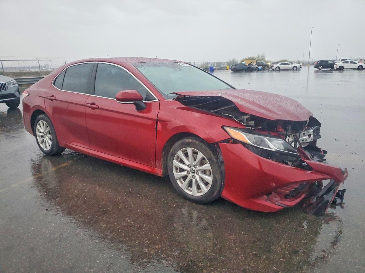 2020 TOYOTA CAMRY LE photo 7
