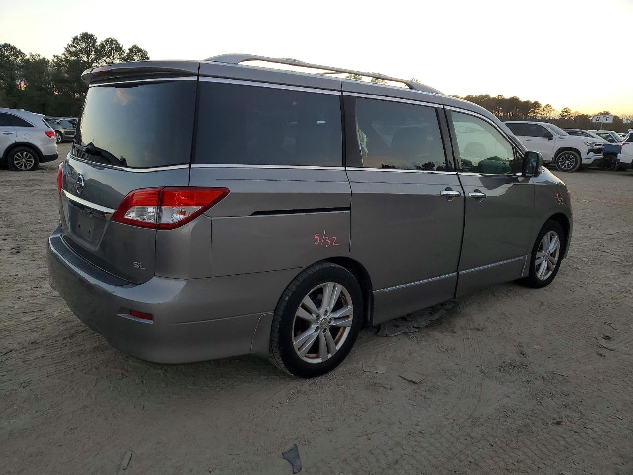 2012 NISSAN QUEST S photo 3