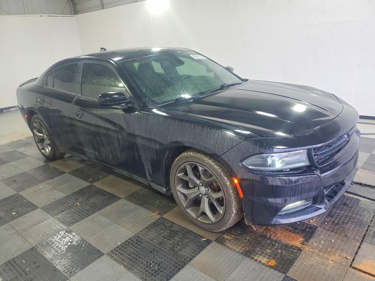 2016 DODGE CHARGER SXT photo 4