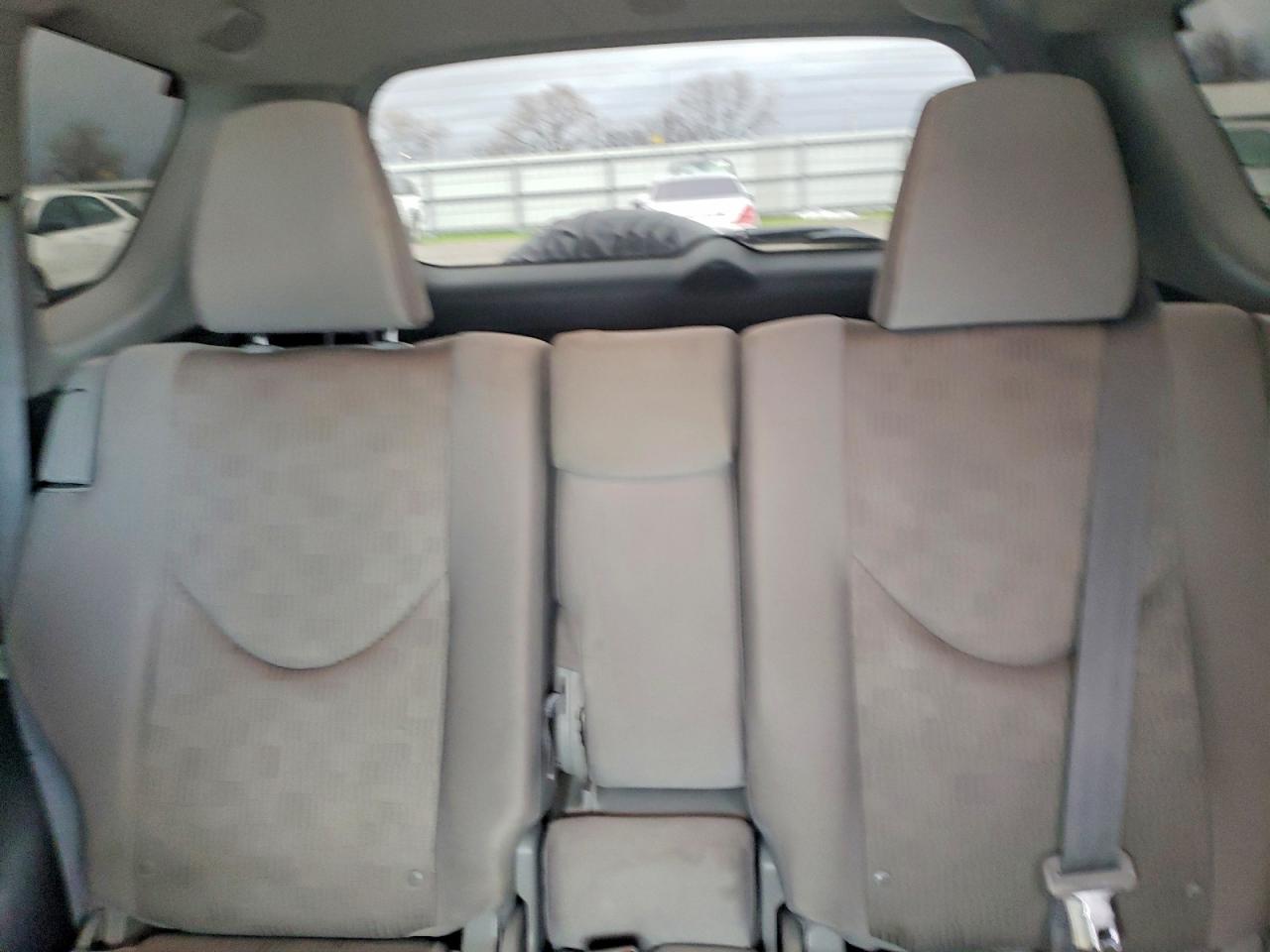 2012 TOYOTA RAV4 photo 19