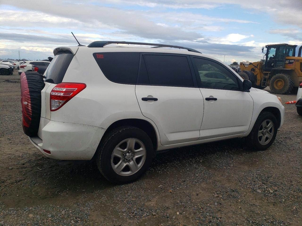 2012 TOYOTA RAV4 photo 5