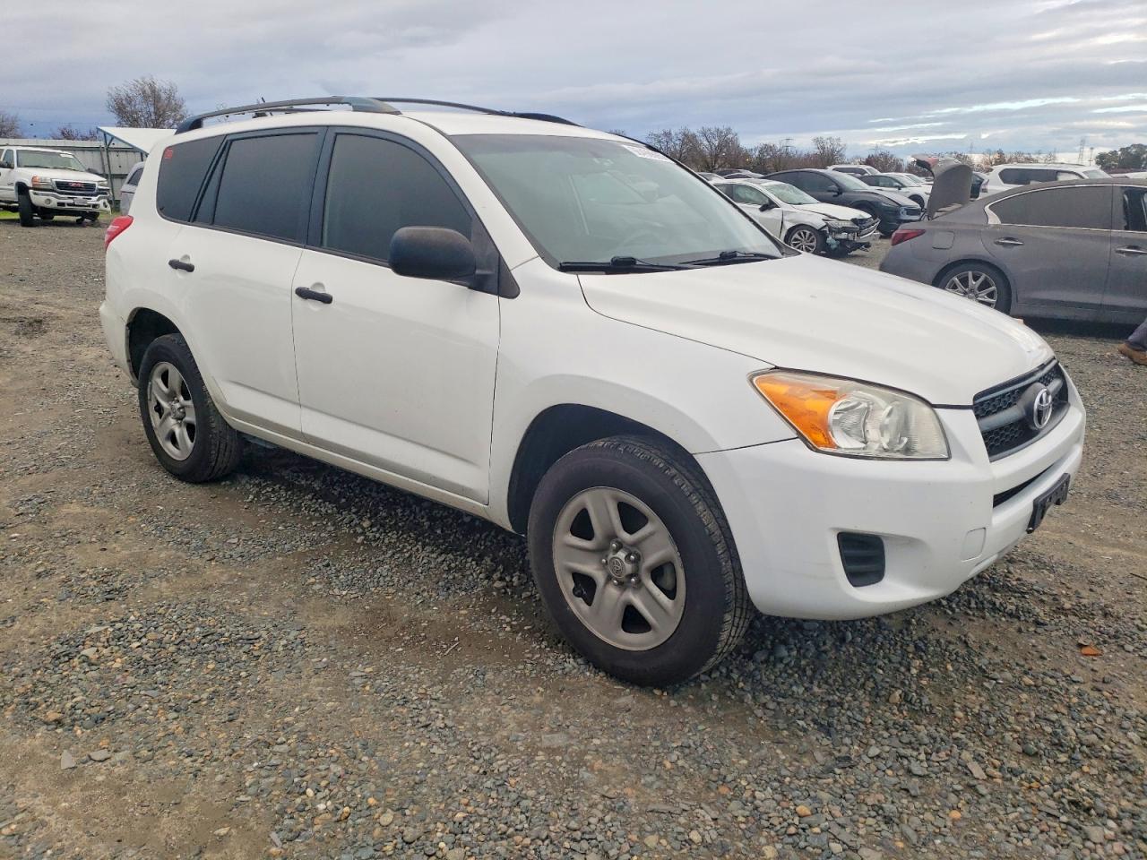2012 TOYOTA RAV4 photo 7