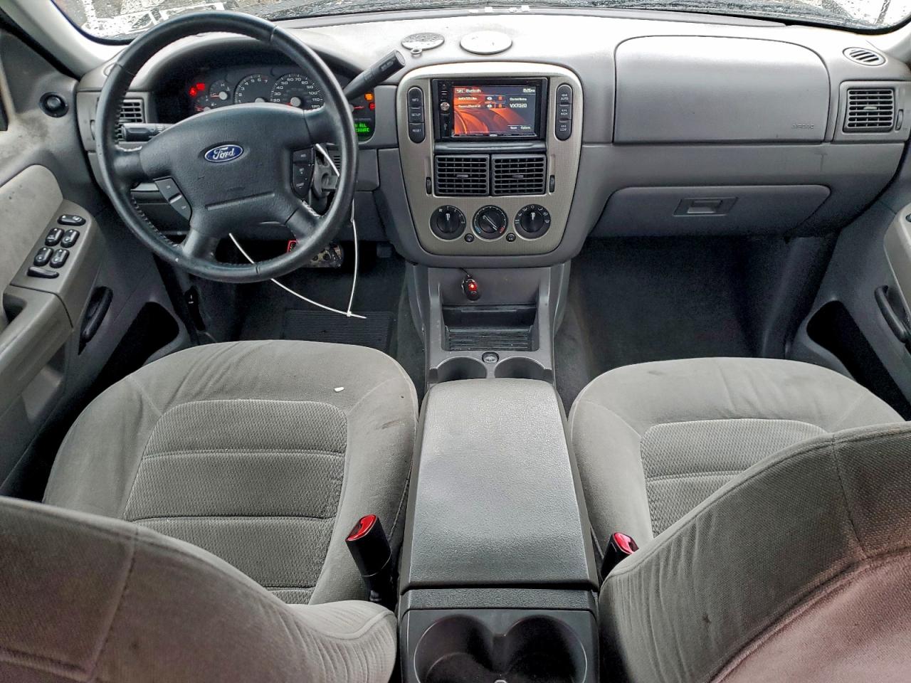 2005 FORD EXPLORER XLT photo 8