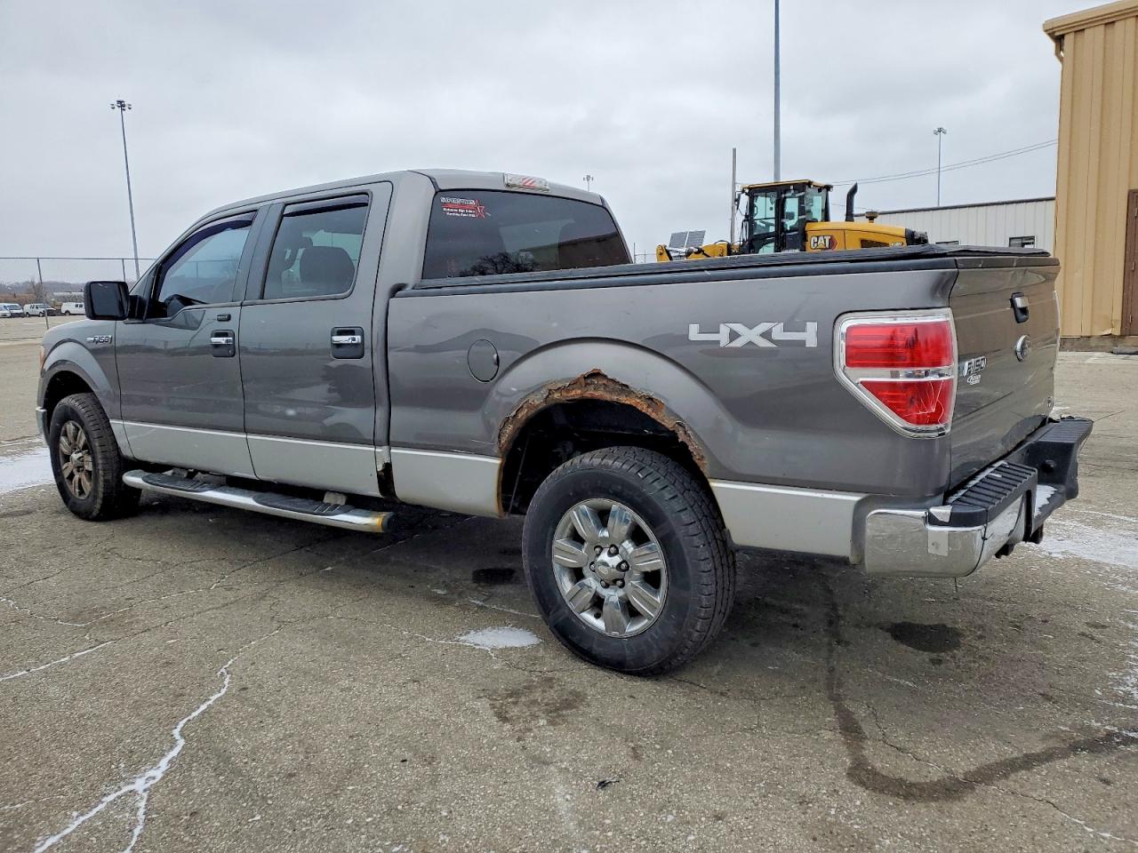 2010 FORD F150 SUPERCREW photo 2