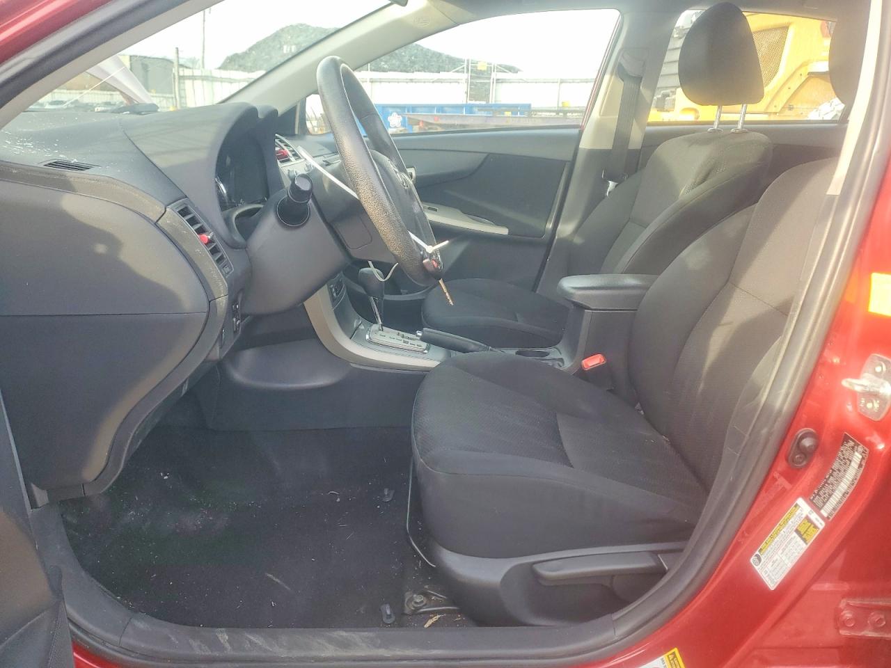 2011 TOYOTA COROLLA BASE photo 7