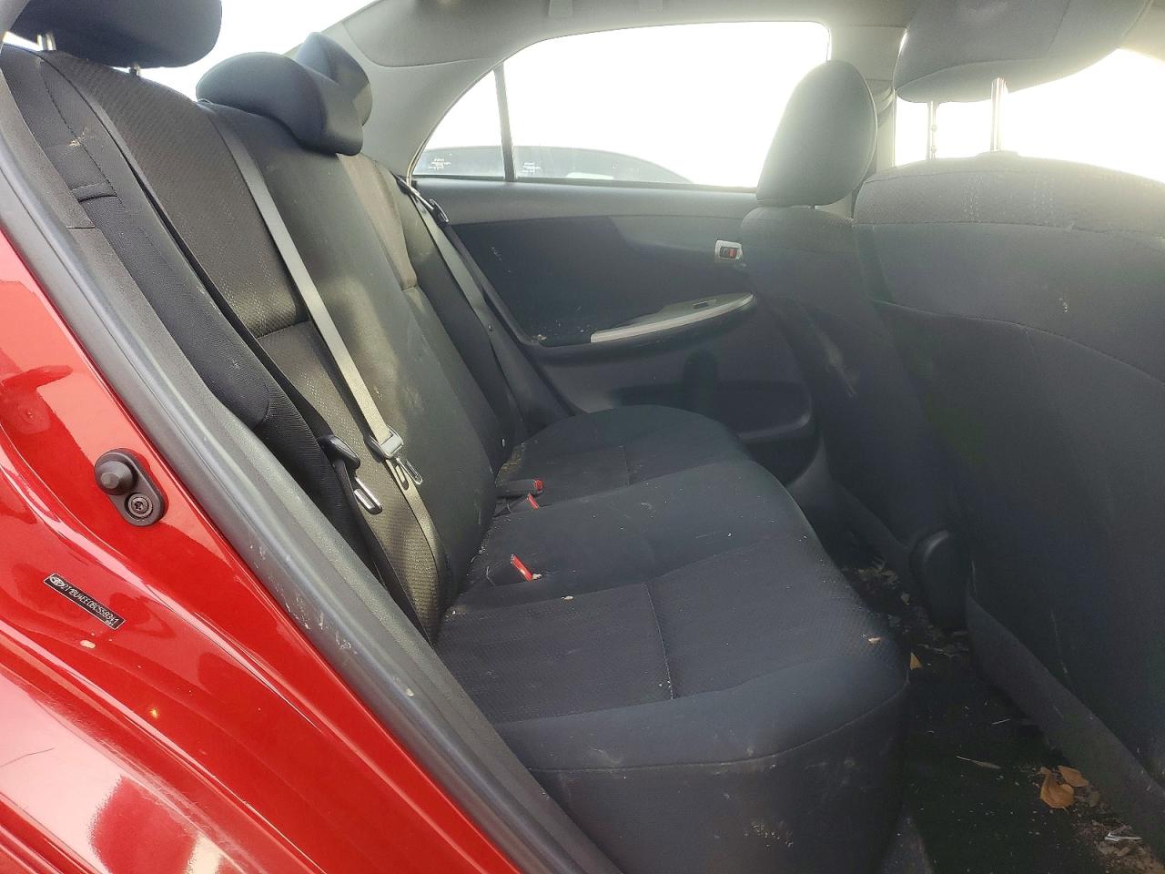 2011 TOYOTA COROLLA BASE photo 10