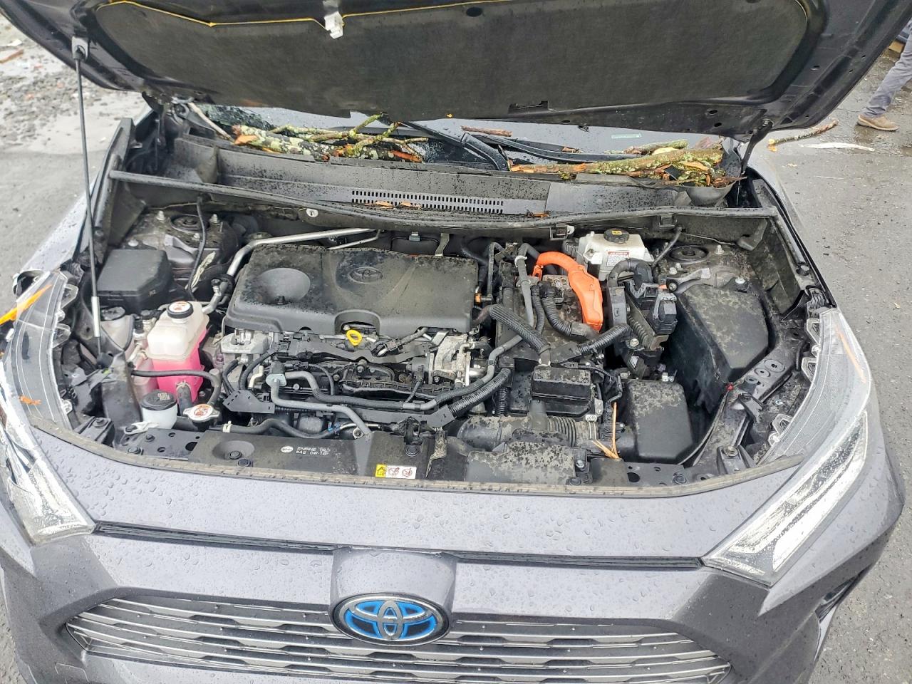 2021 TOYOTA RAV4 XSE photo 11
