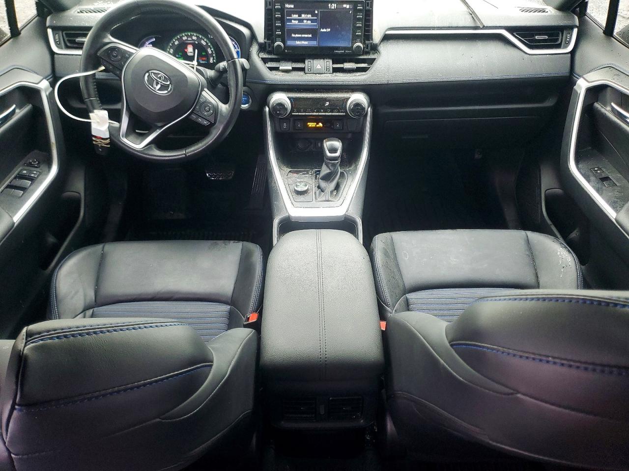 2021 TOYOTA RAV4 XSE photo 8