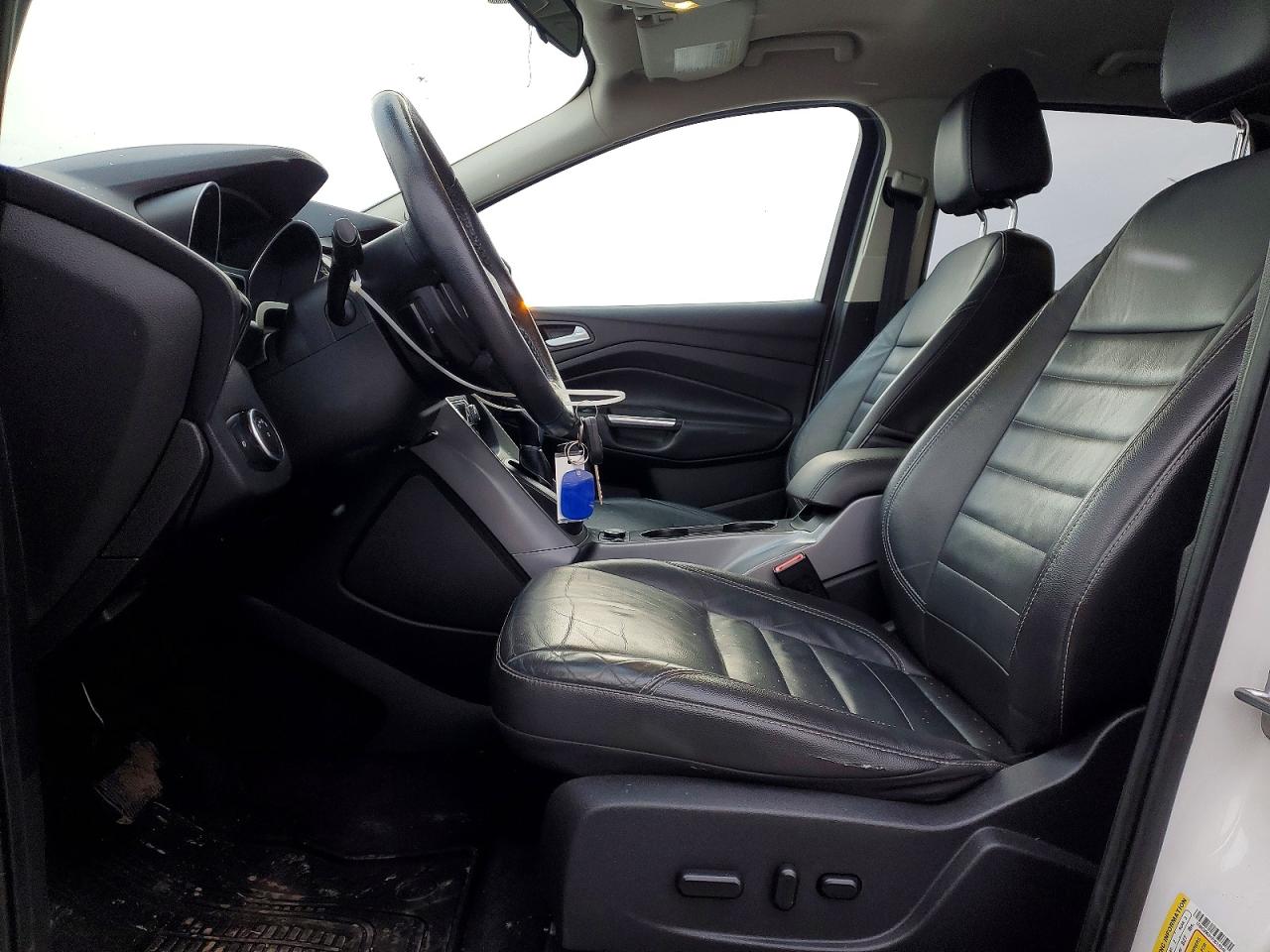 2015 FORD ESCAPE photo 7