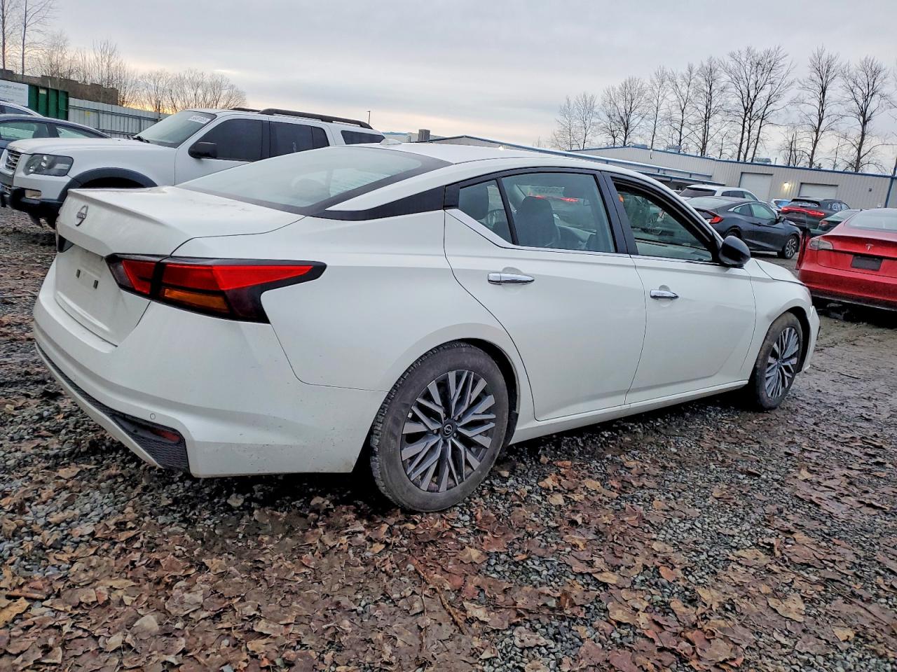 2024 NISSAN ALTIMA SV photo 5