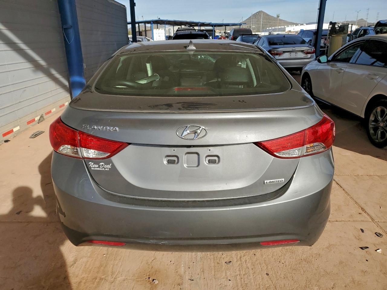 2012 HYUNDAI ELANTRA GLS photo 6