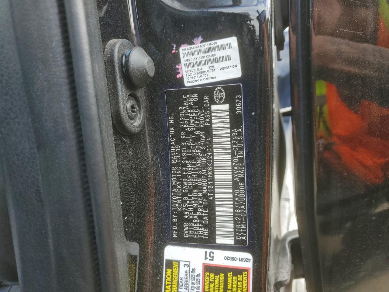 2019 TOYOTA CAMRY L photo 12