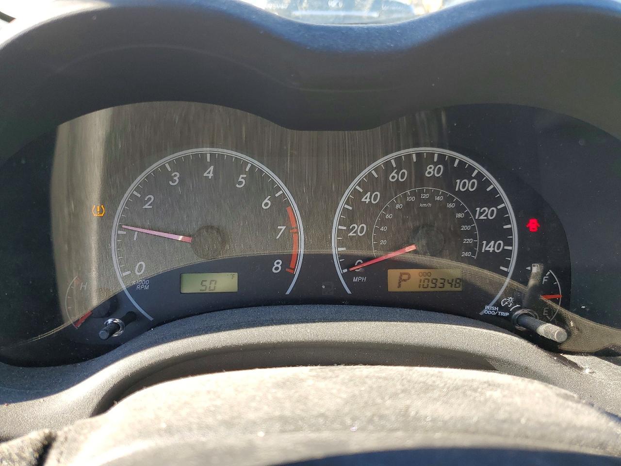 2012 TOYOTA COROLLA BASE photo 25