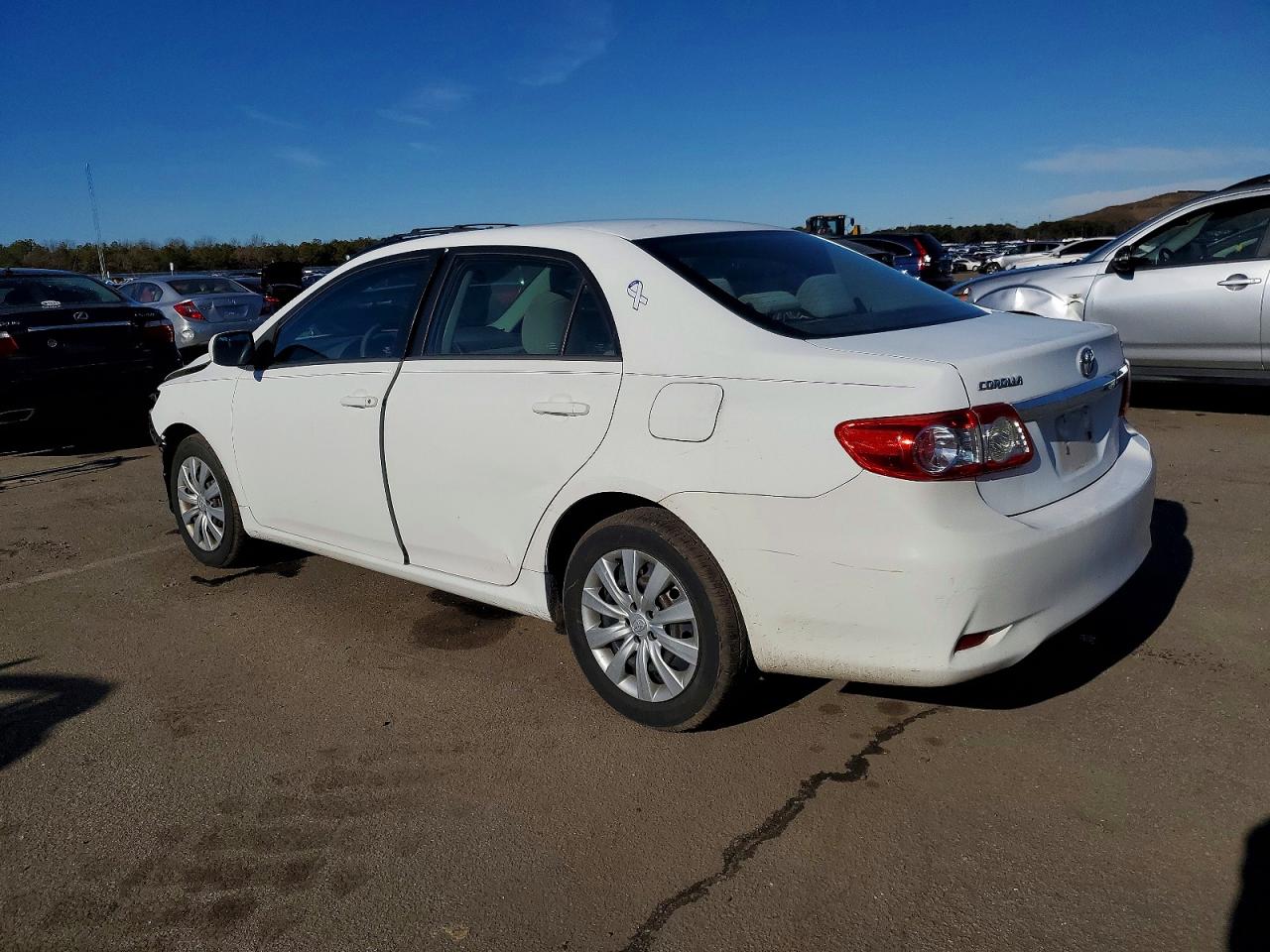 2012 TOYOTA COROLLA BASE photo 4