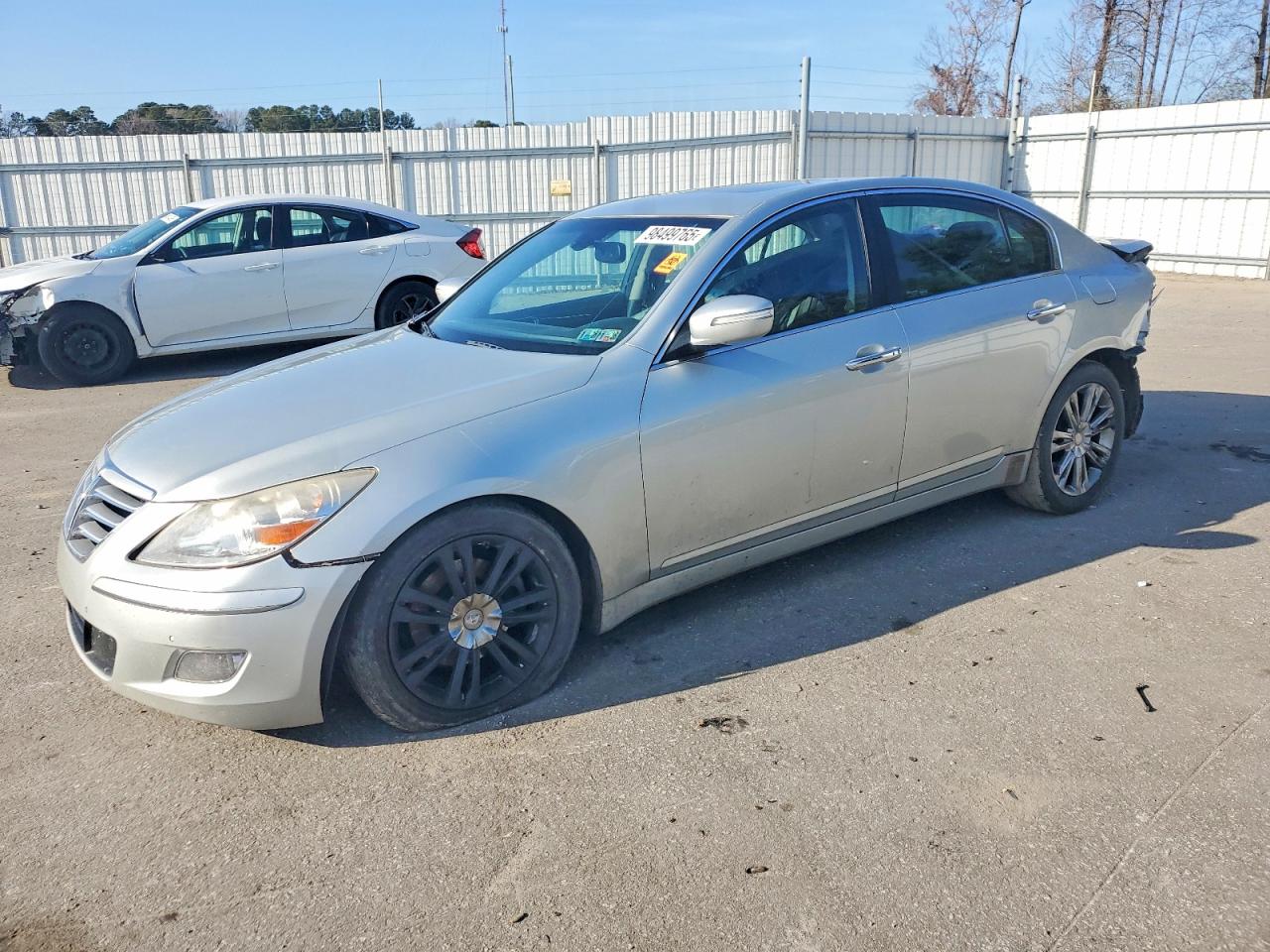 2011 HYUNDAI GENESIS