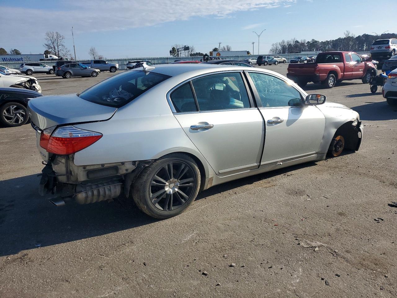 2011 HYUNDAI GENESIS 3.8L photo 3