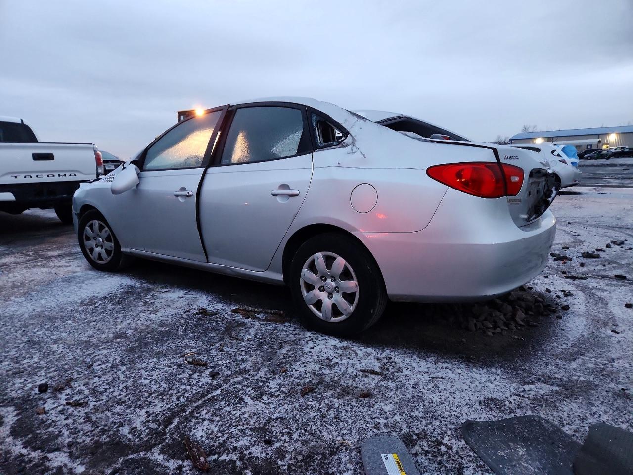 2008 HYUNDAI ELANTRA GLS photo 2