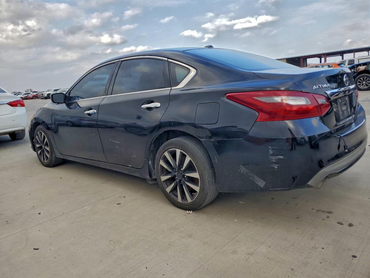 2018 NISSAN ALTIMA 2.5 photo 2