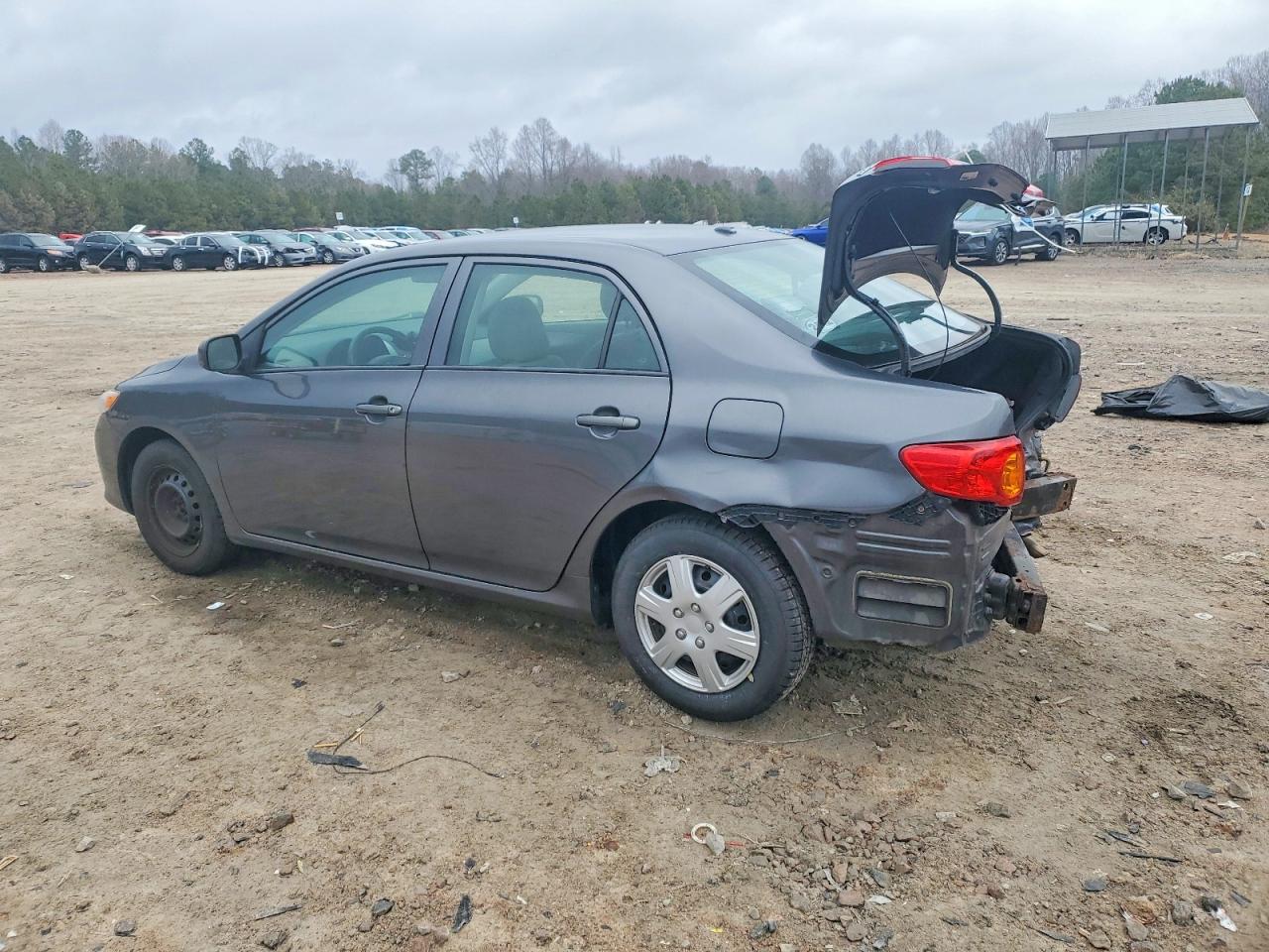 2010 TOYOTA COROLLA BASE photo 3