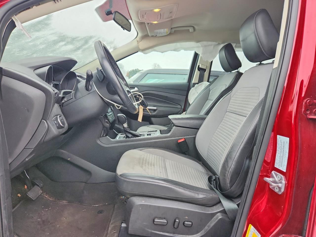 2018 FORD ESCAPE SE photo 19