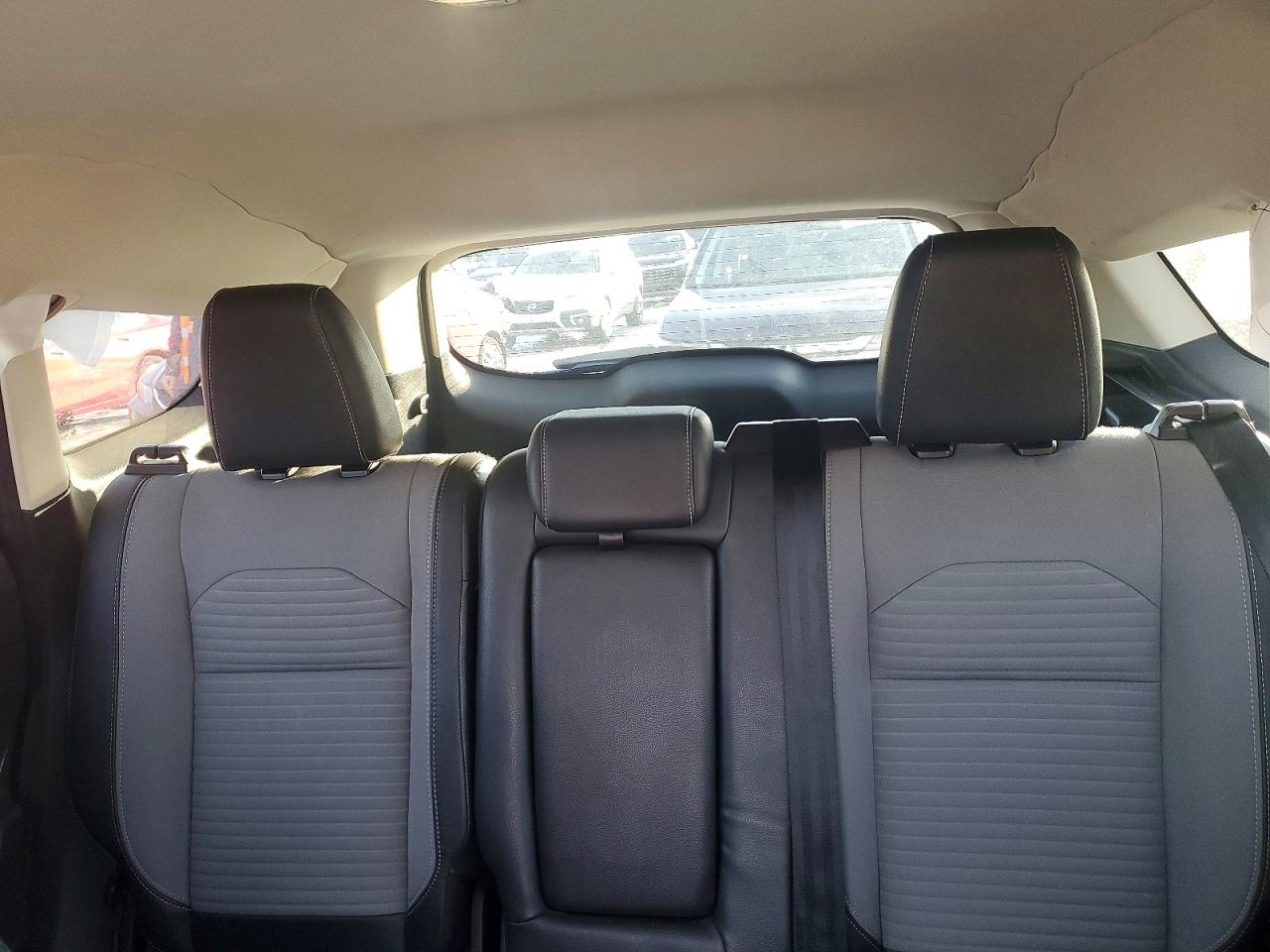 2018 FORD ESCAPE SE photo 28