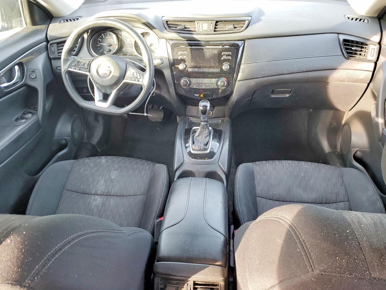 2017 NISSAN ROGUE S photo 22